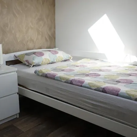 Gemuetliche Mit Grosser Dachterrasse Rohrsen